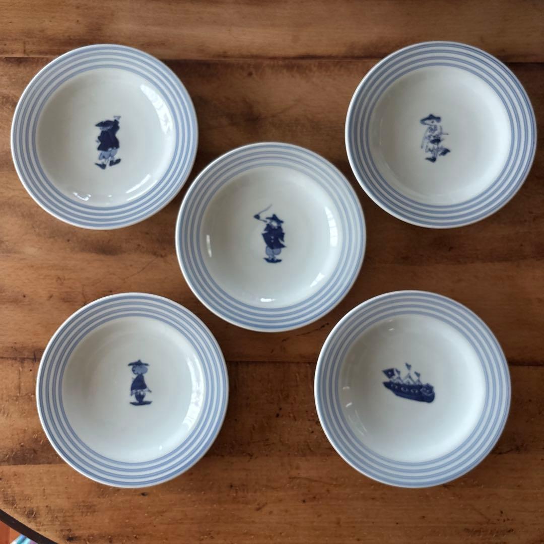 有田焼　青花　しん窯　小皿　中皿　湯呑み　コーヒーカップ　ワイングラス他まとめて