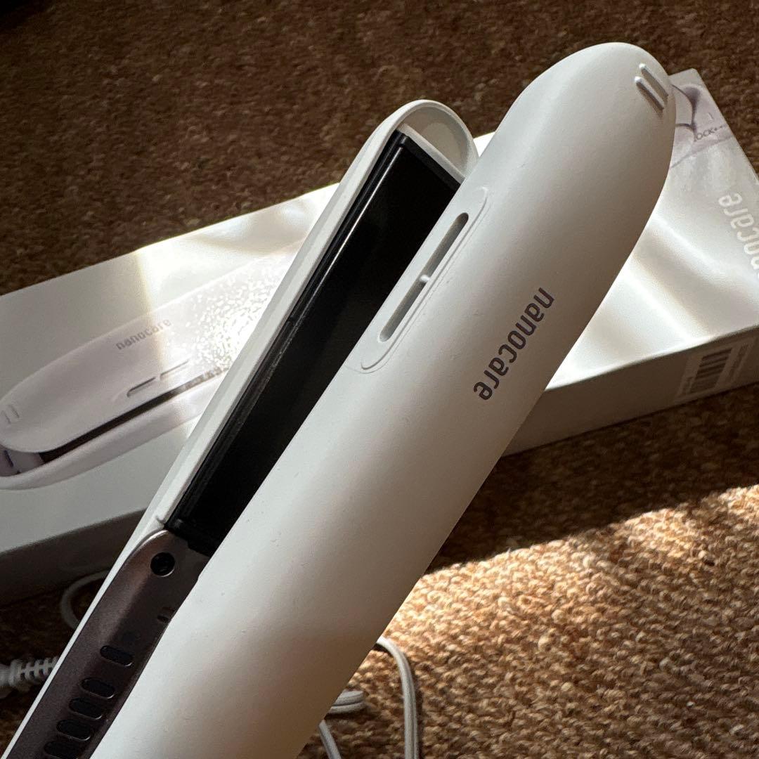 Panasonic ナノケア ヘアアイロン ホワイト