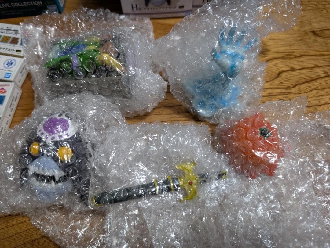 1番くじ　ジョジョ スターダストクルセイダース デスクトップマスコット