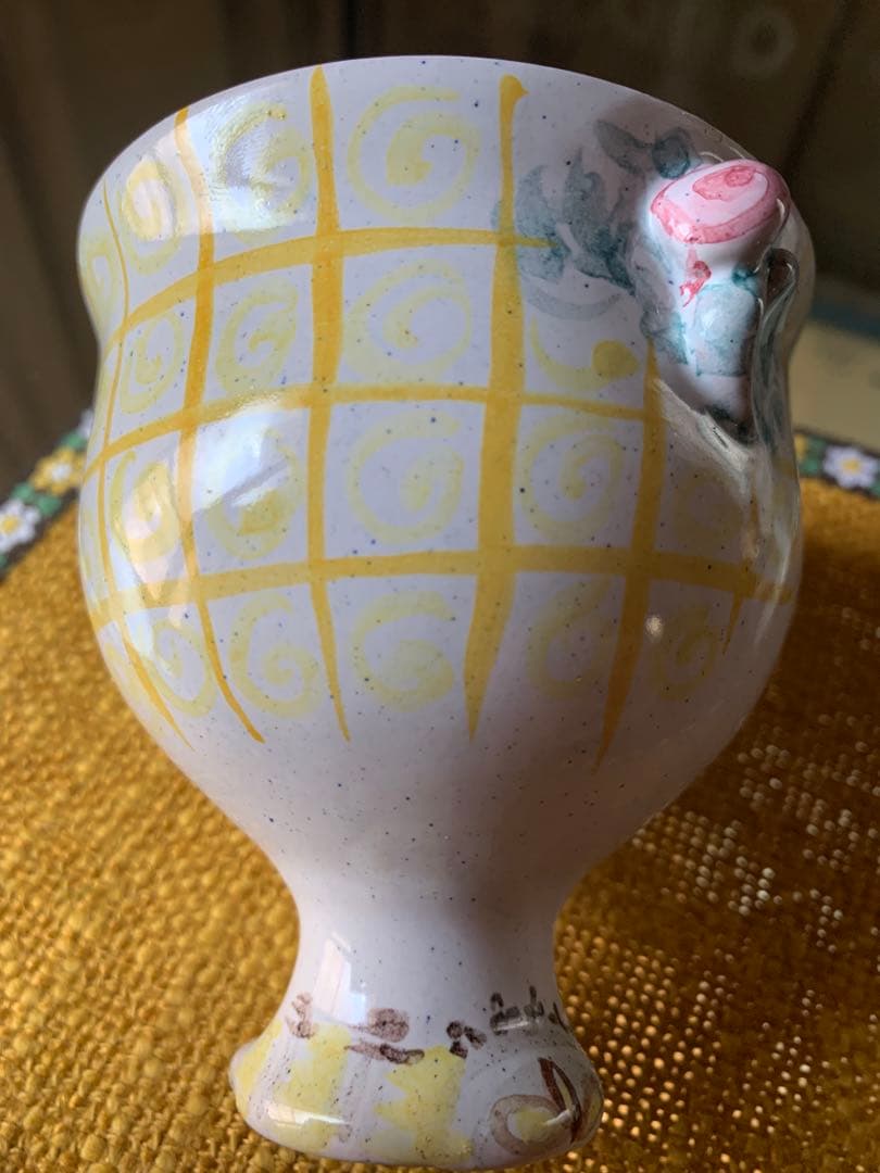 ビヨンヴィンブラッド　1953年スタジオ手書き一点物の作品カップ型女の子修復有り