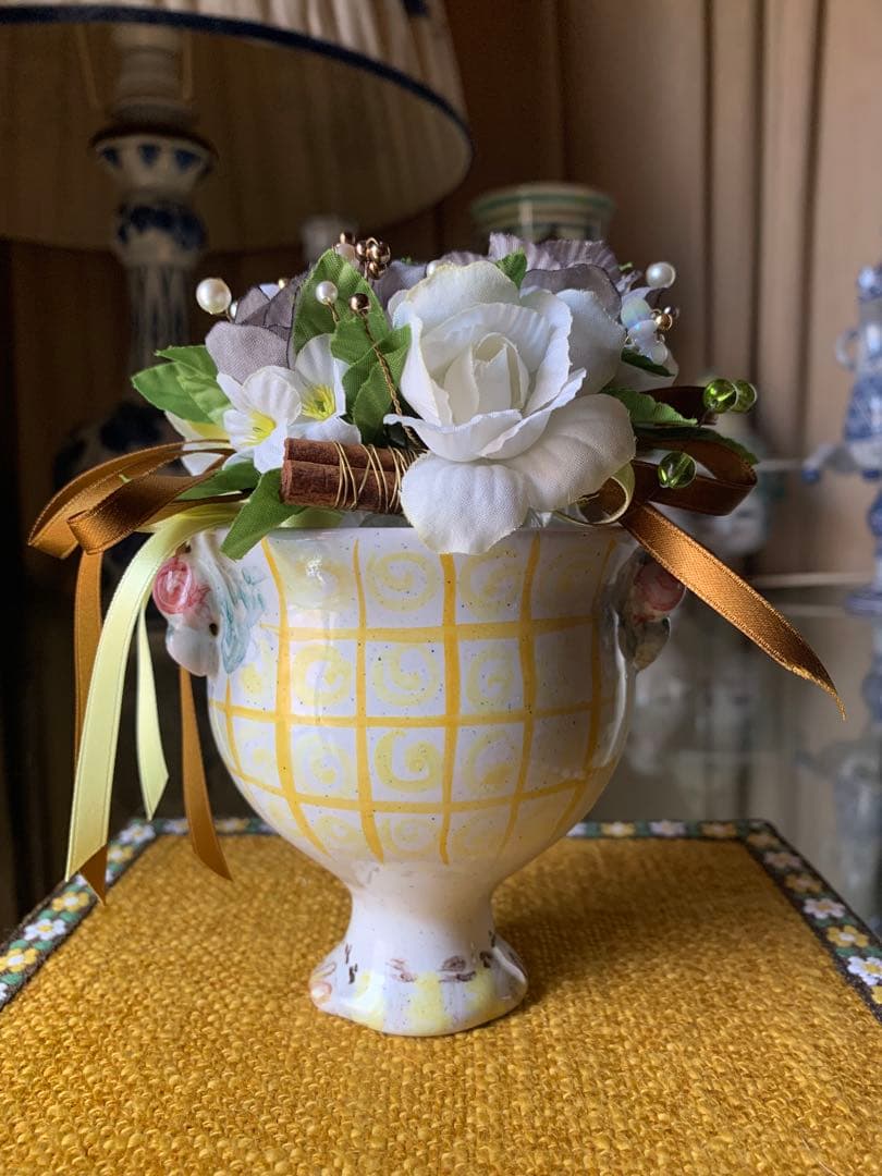 ビヨンヴィンブラッド　1953年スタジオ手書き一点物の作品カップ型女の子修復有り