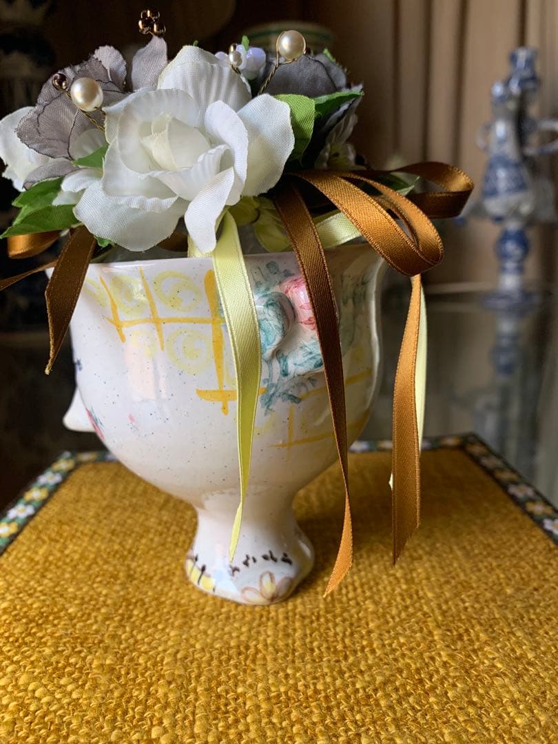 ビヨンヴィンブラッド　1953年スタジオ手書き一点物の作品カップ型女の子修復有り