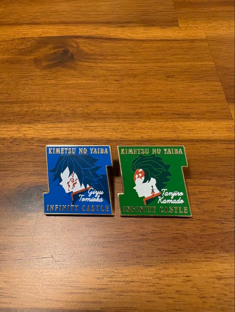 鬼滅の刃　キャラクターモチーフピンズ　17個セット