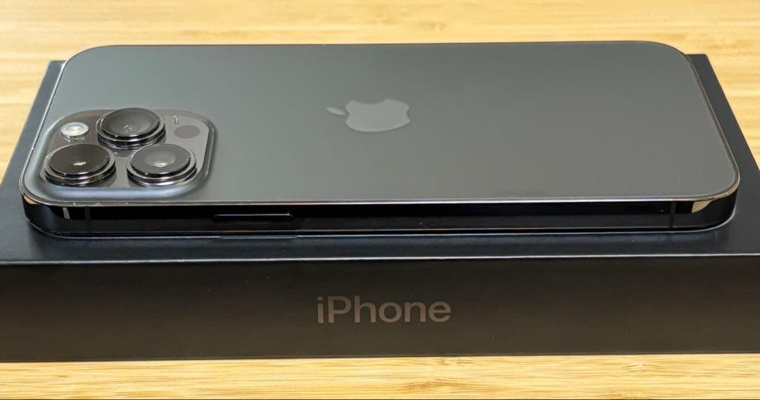 【美品】iPhone 13 Pro Max 256GB 新品バッテリー　本体