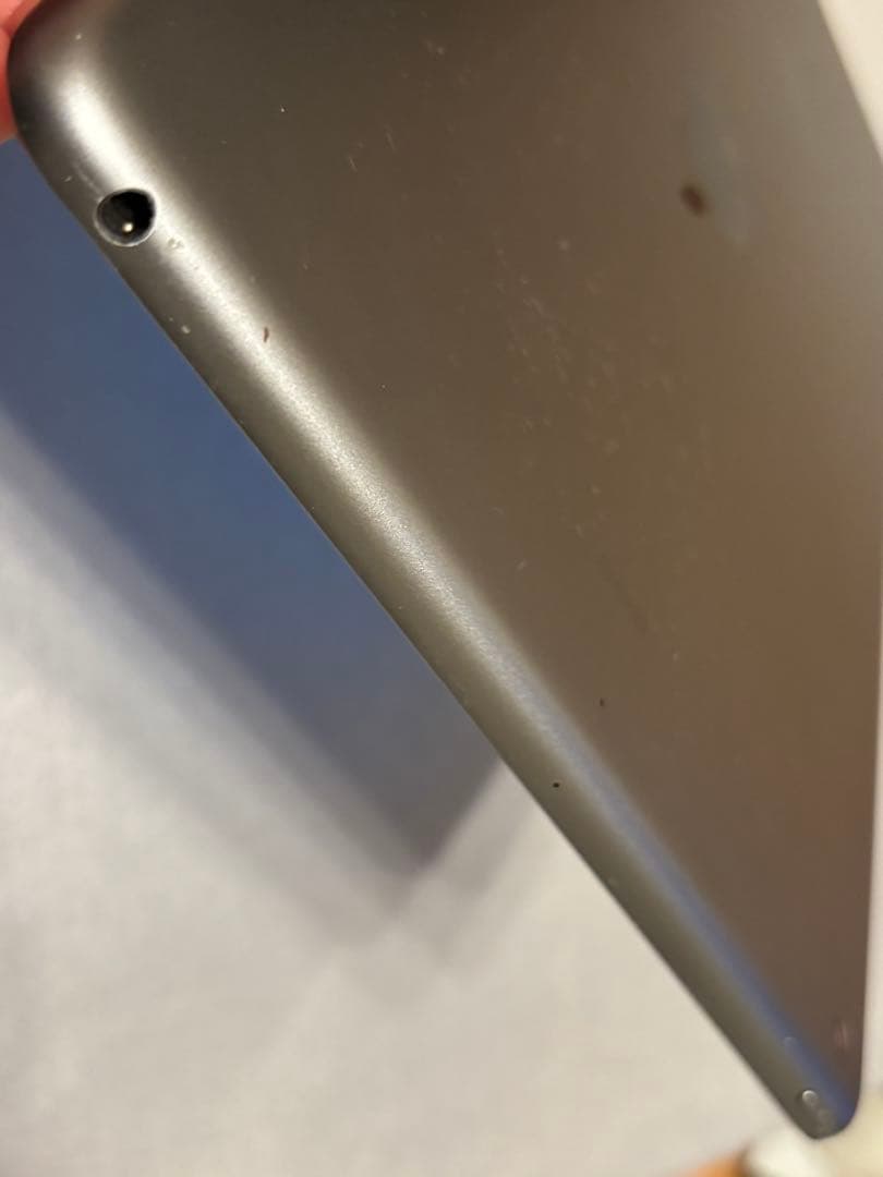 iPad 第8世代　wi- fi モデル　32GB スペースグレイ