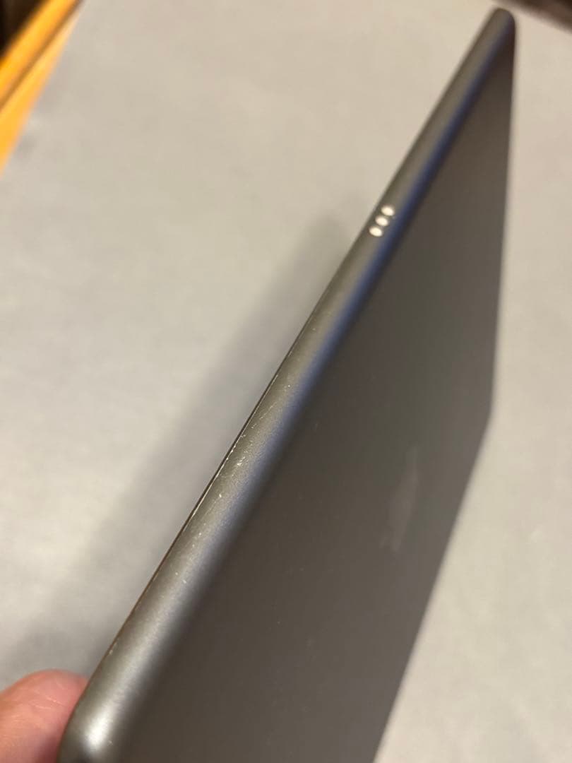 iPad 第8世代　wi- fi モデル　32GB スペースグレイ