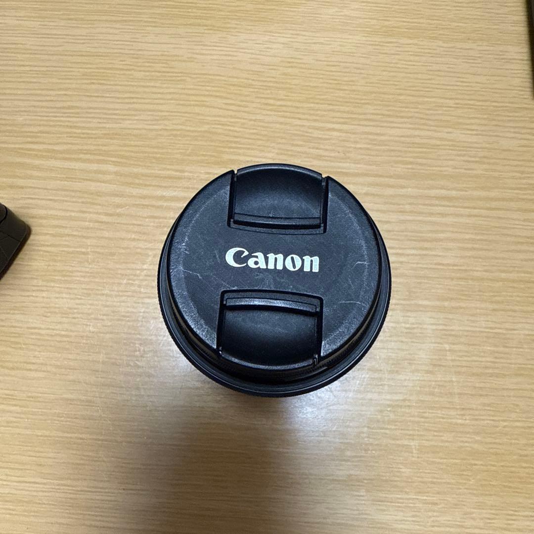 Canon EOS kiss m ミラーレスカメラ 本体