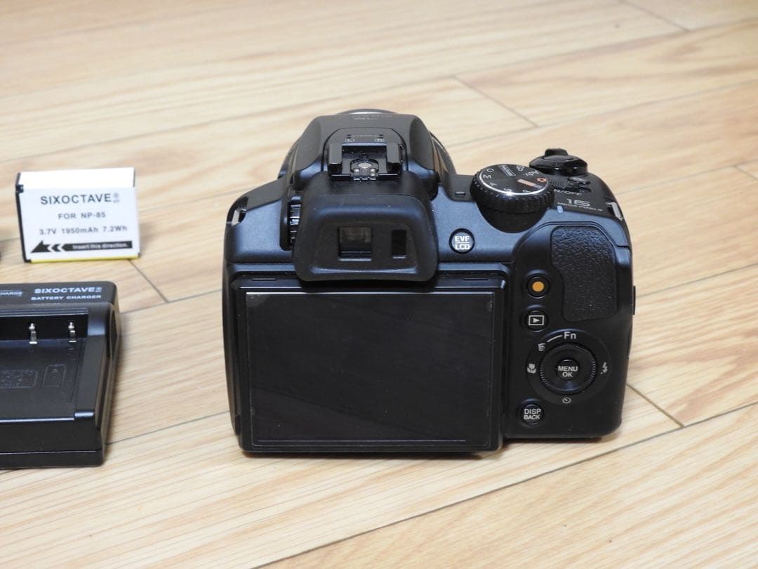 Fujifilm デジタルカメラ finepix SL1000