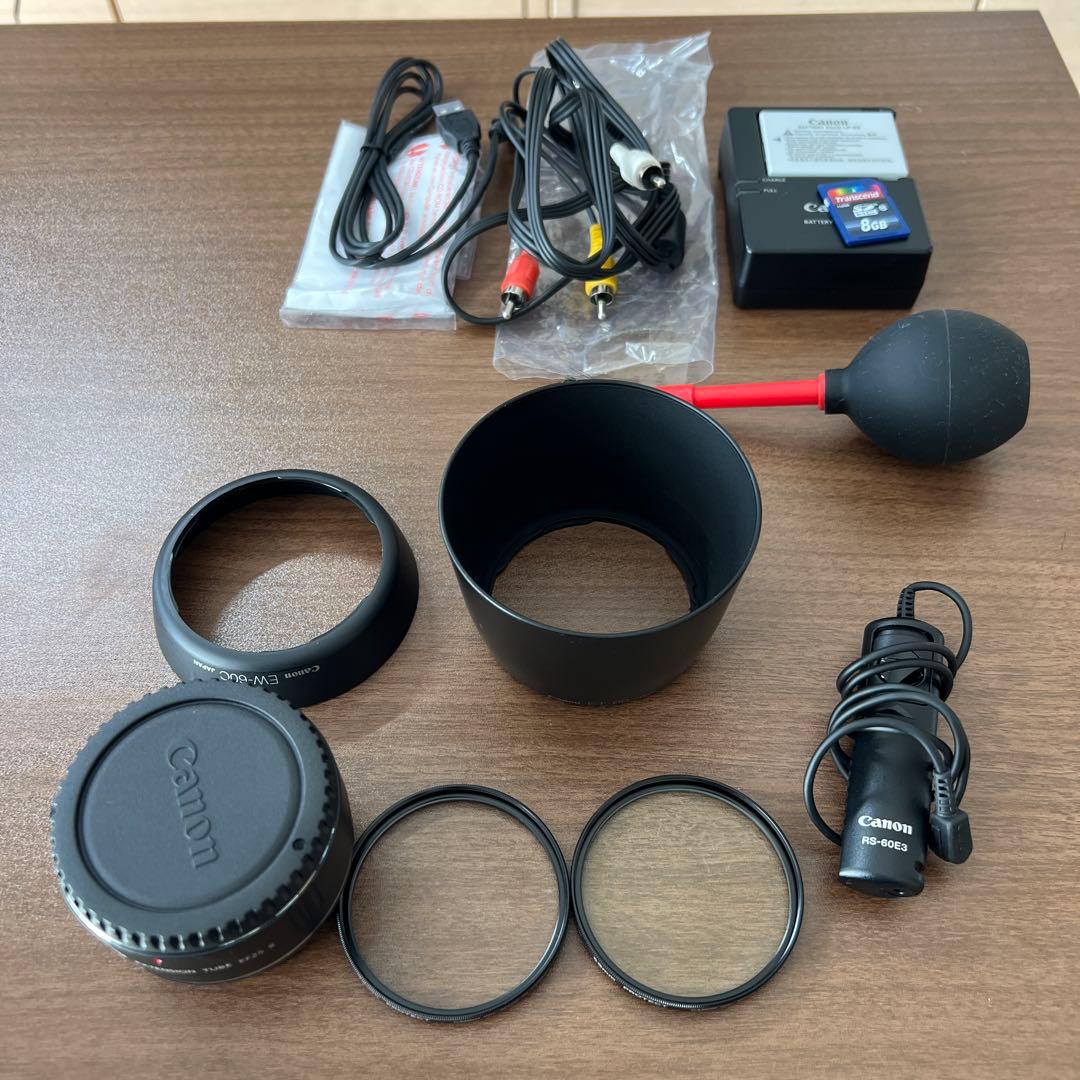 Canon EOS KISS X5 デジタル一眼レフカメラ 2本レンズ付き