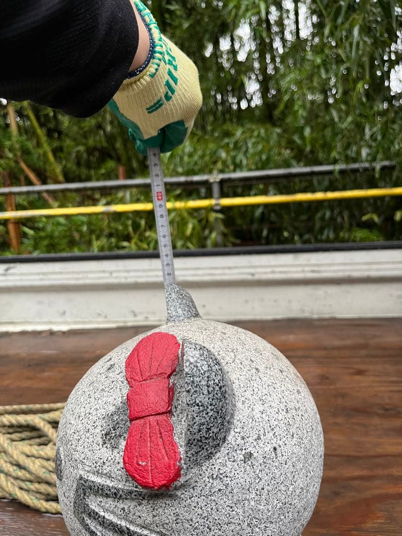 中古品　石像　キティーちゃん　置物　オブジェ　御影石