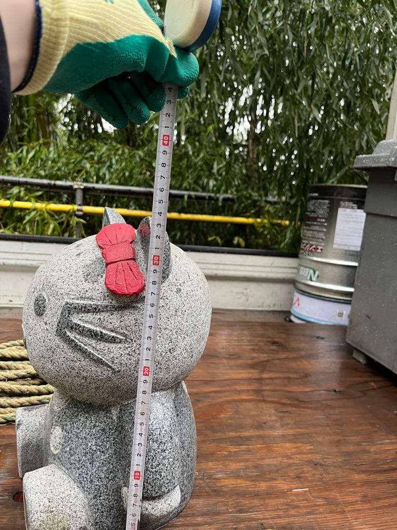 中古品　石像　キティーちゃん　置物　オブジェ　御影石