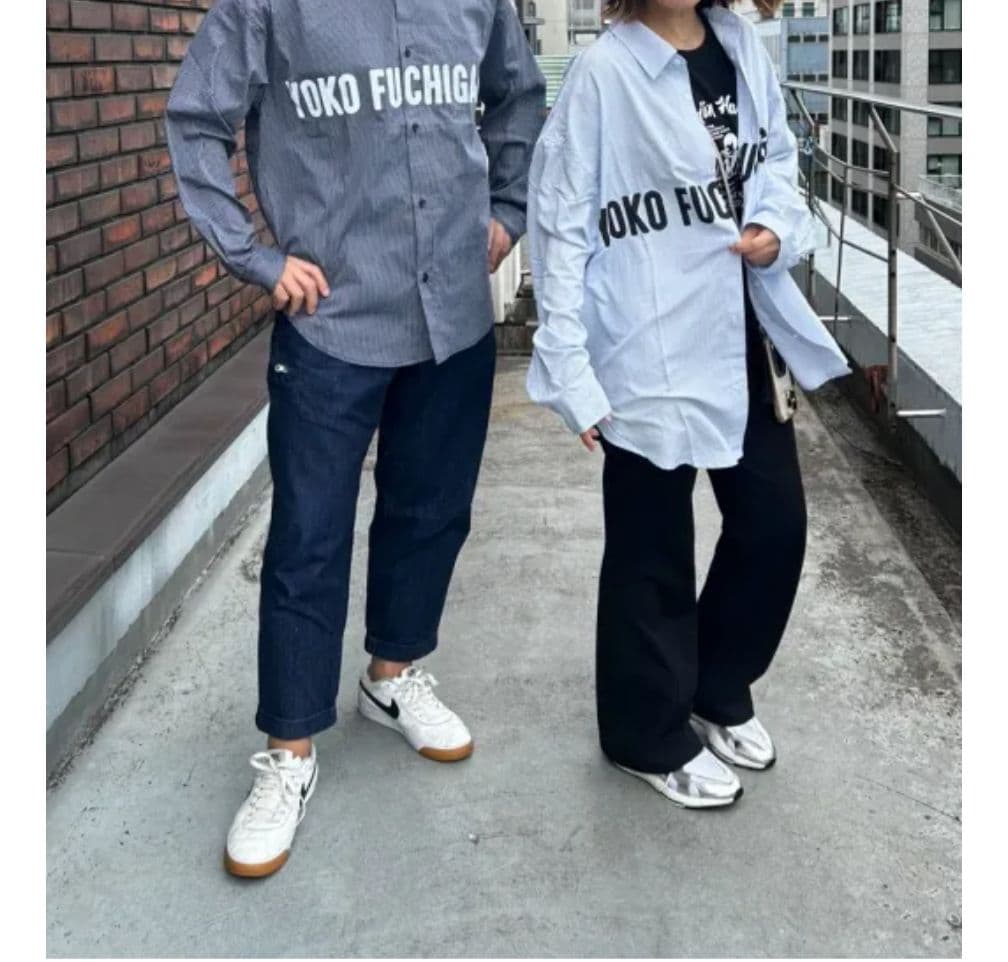 メモ少年も愛用！YOKOFUCHIGAMI ストライプ長袖シャツブルーМ