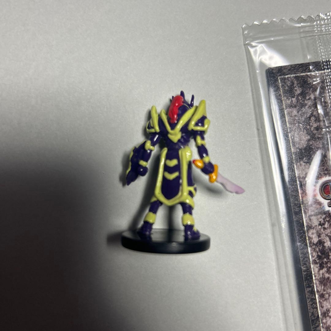 遊戯王 ダンジョンダイスモンスターズ カオスソルジャー フィギュア　未開封カード