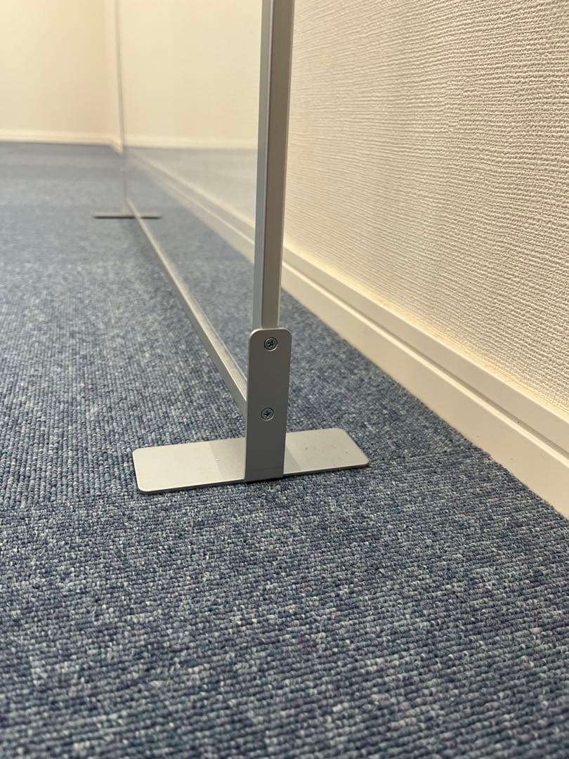 金属製パーテーションスクリーン２個セット