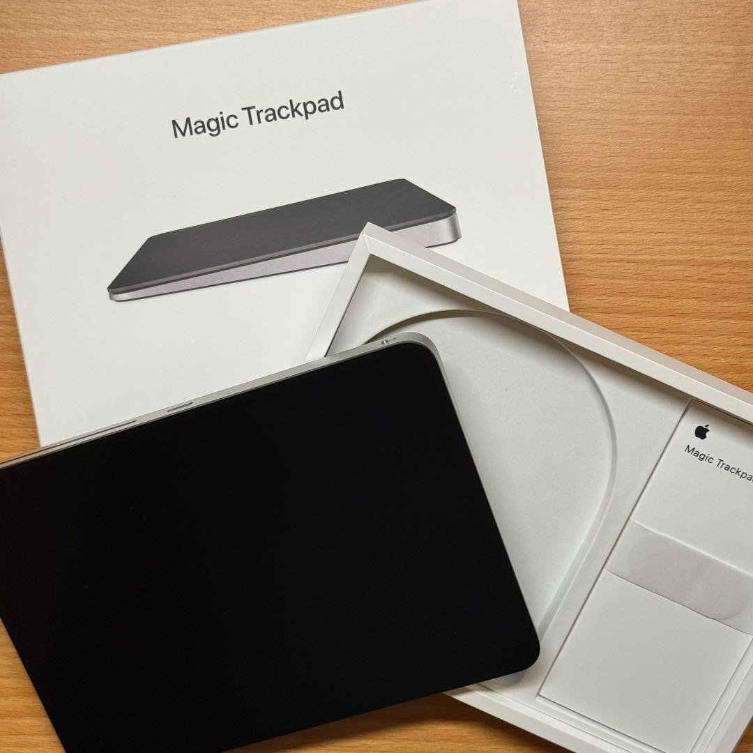 Magic Trackpad (USB-C)ブラック 本体