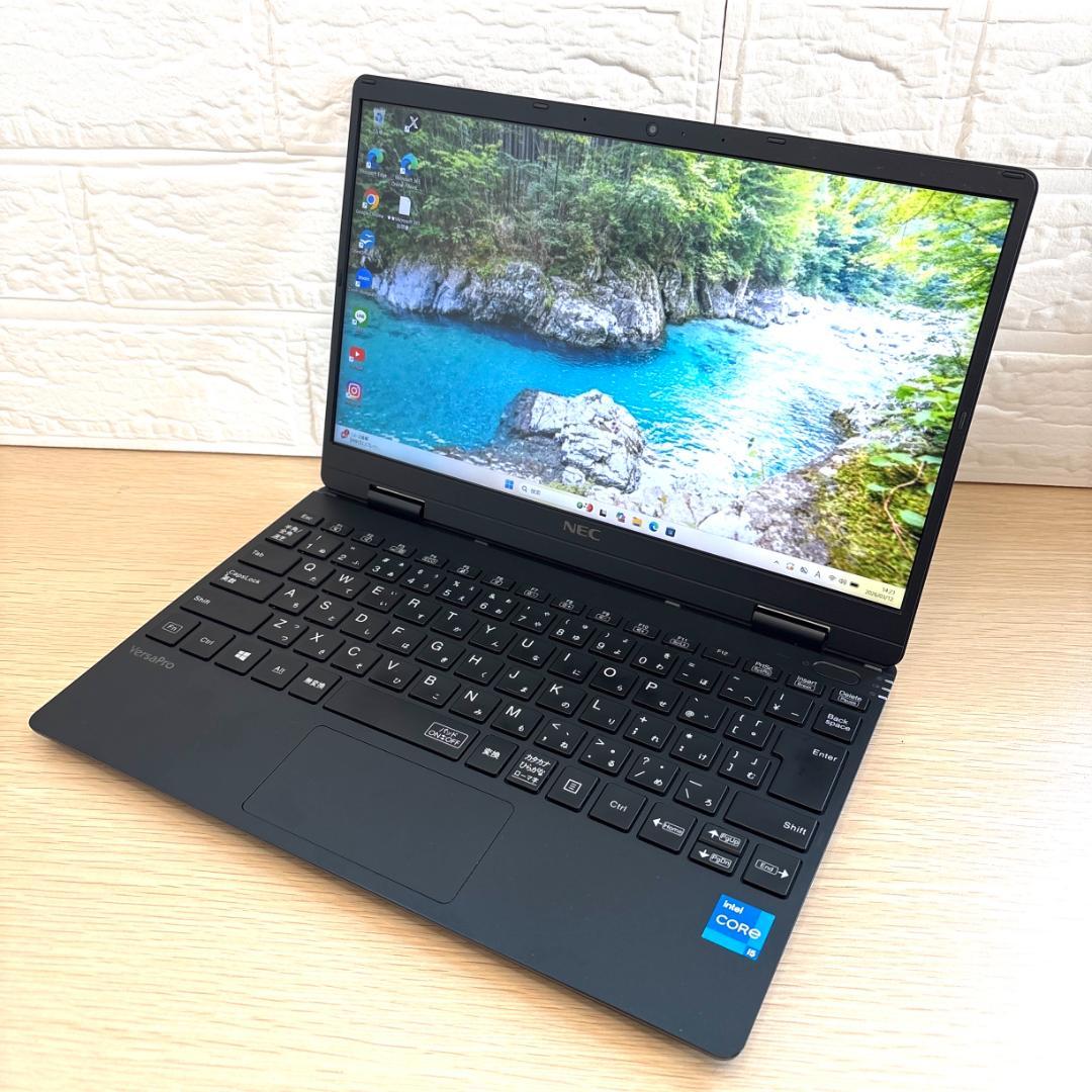 薄型 11世代 i5 NECノートパソコン Windows11 SSD FHD