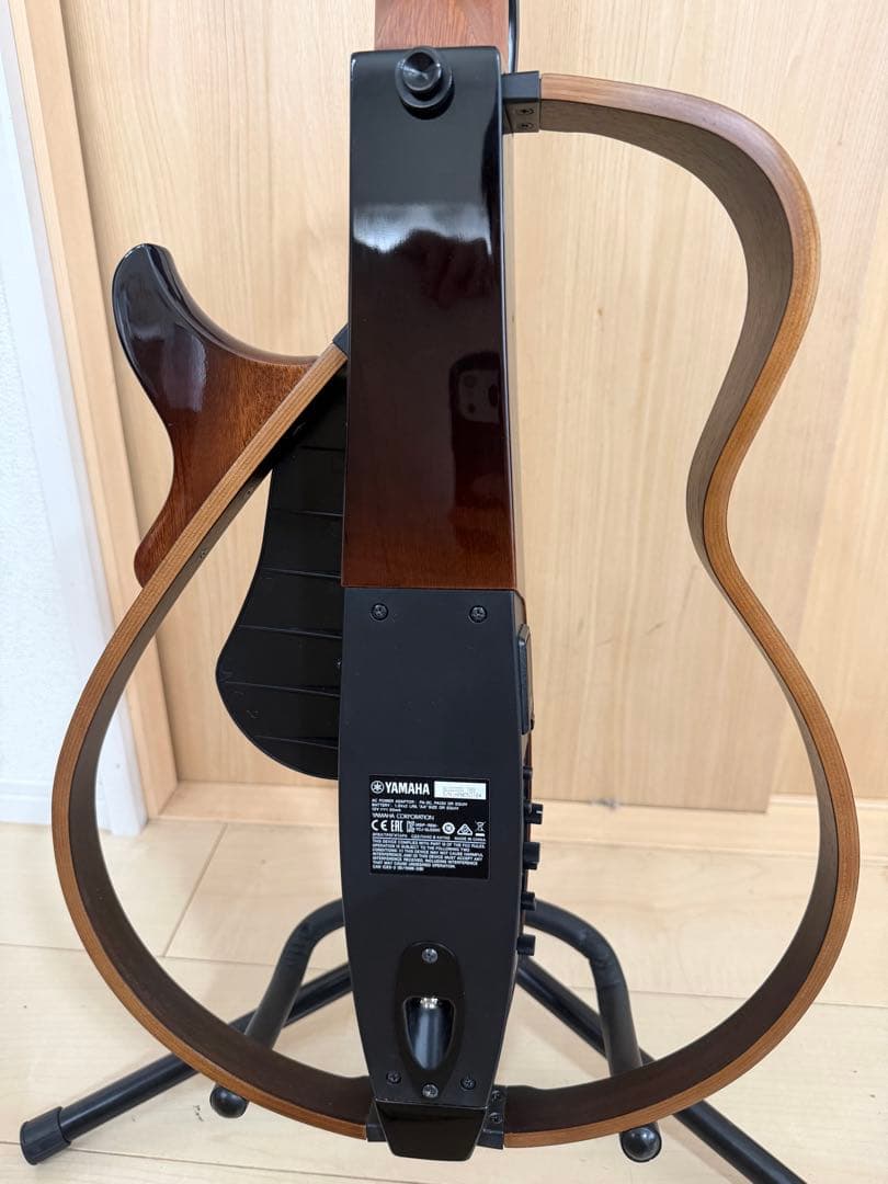美品　ヤマハ　YAMAHA サイレントギター　SLG200S アコースティック
