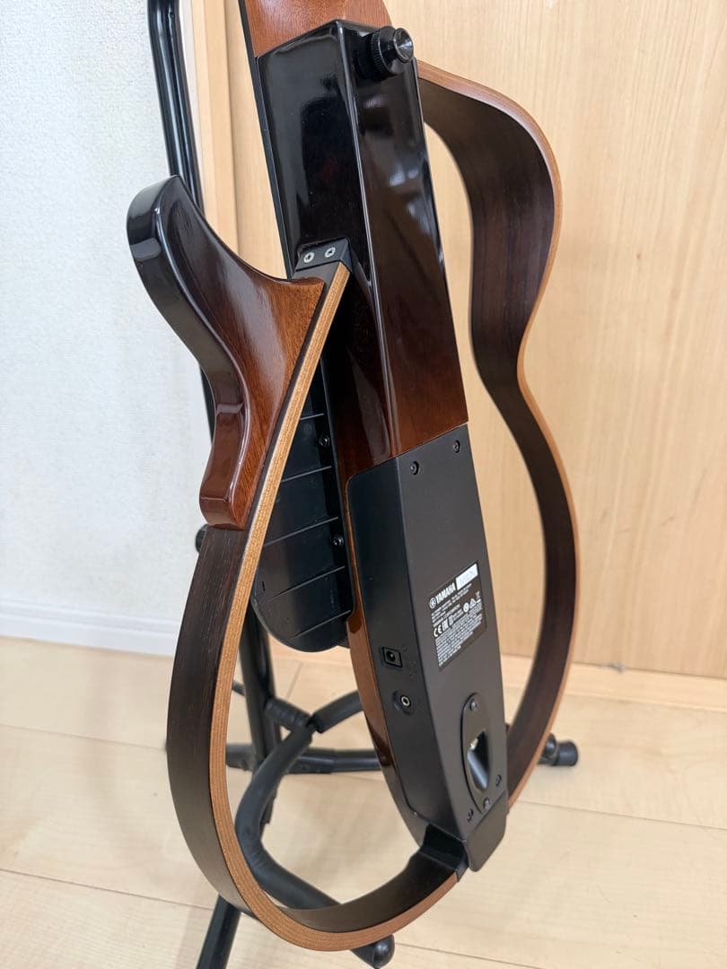 美品　ヤマハ　YAMAHA サイレントギター　SLG200S アコースティック