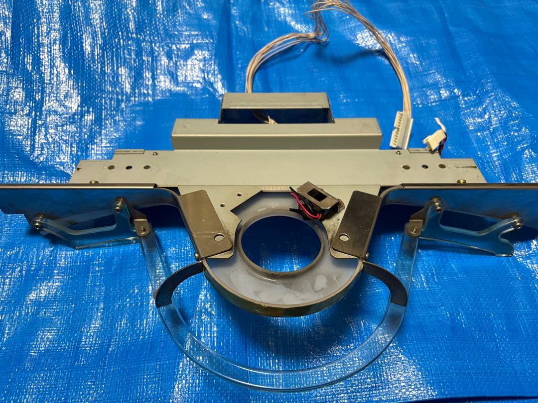 コナミ　フォーチュントリニティ　パーソナルクルーン　メダルゲーム