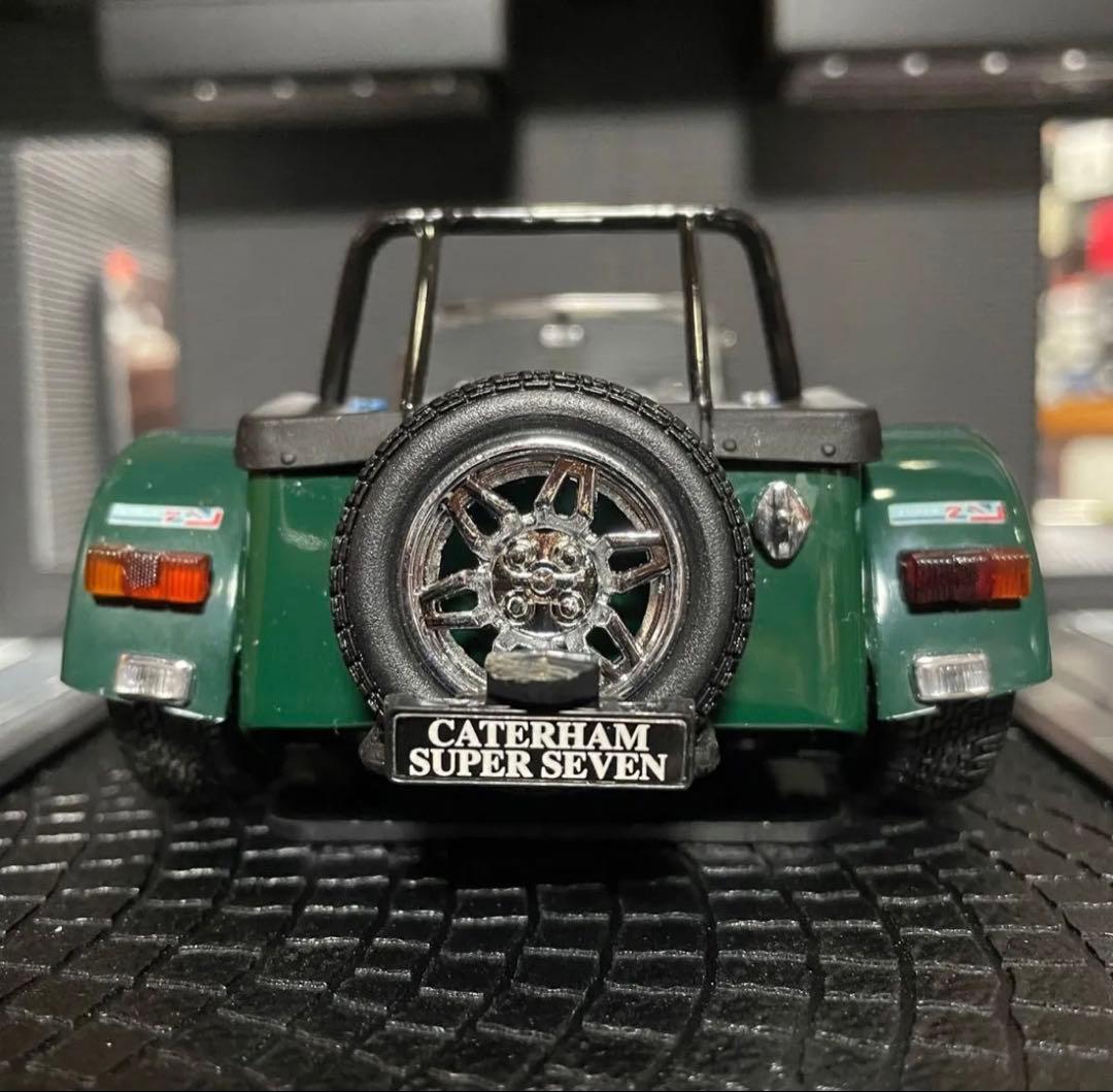 絶版未展示品 京商 1/18 ケータハム スーパーセブン イエローライン