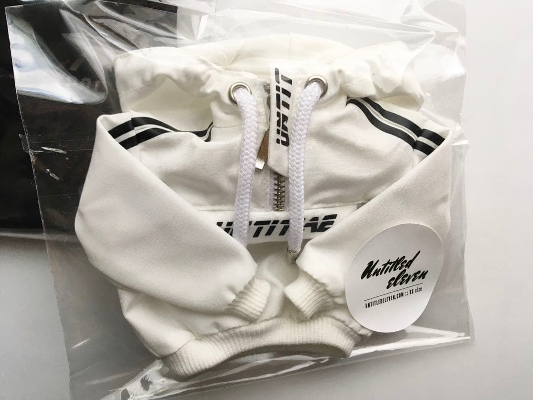 MDD SDM ディーラー 様製　お洋服　服　ジャージ　ブラック ホワイト