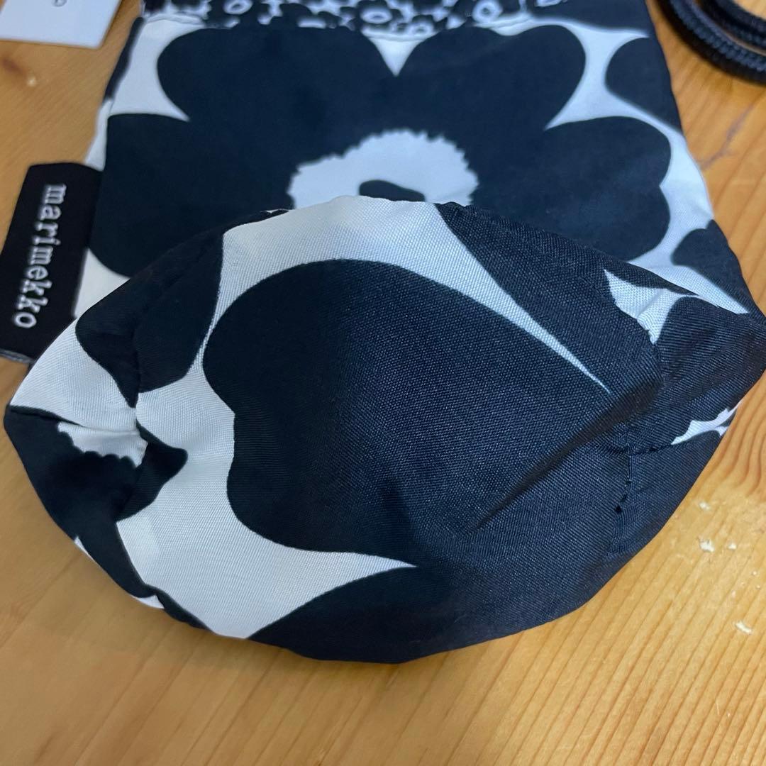 マリメッコ　スマートボトルバッグ