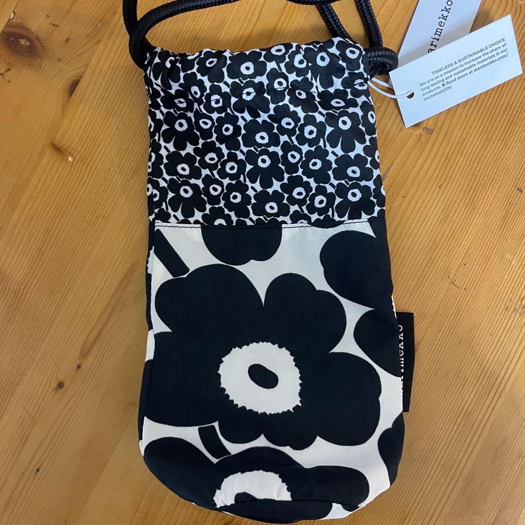 マリメッコ　スマートボトルバッグ