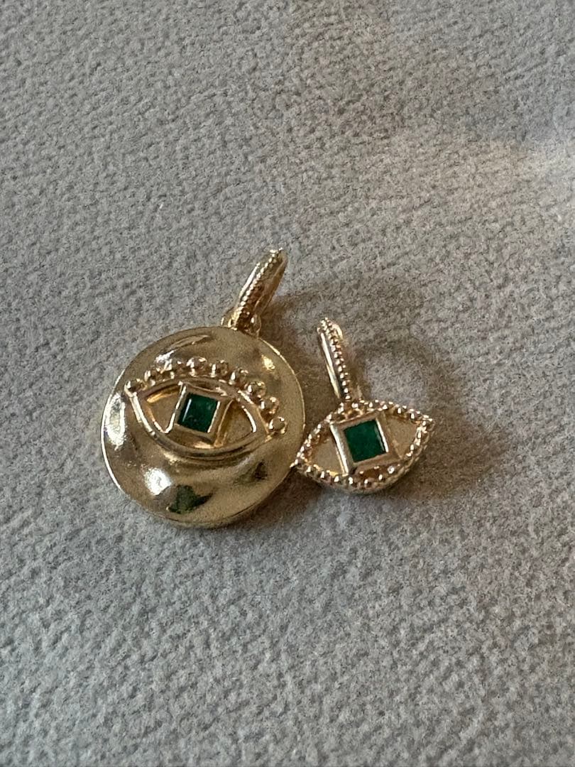 SV925 エメラルド　ホルスの目　ラウンドペンダント