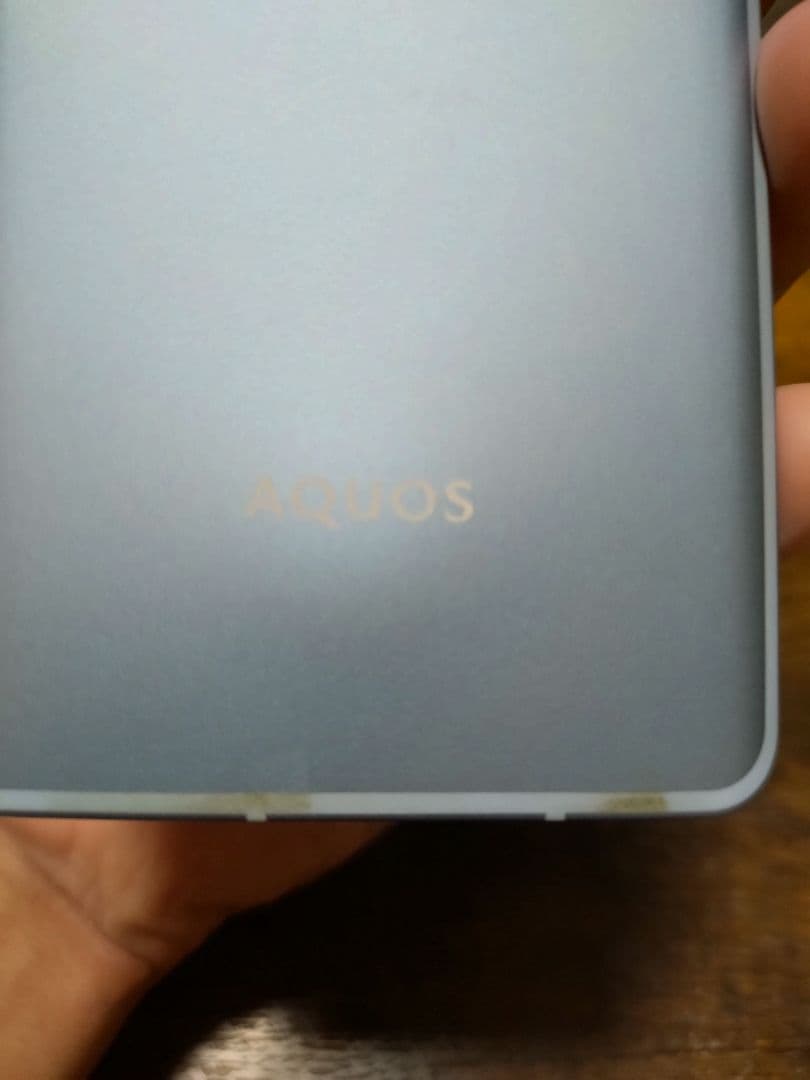 AQUOS sense7 本体（箱付き）