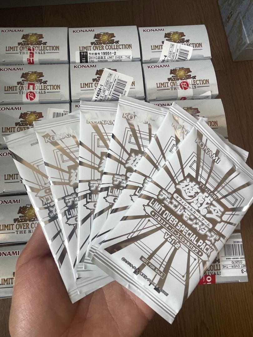 遊戯王　リミットオーバーコレクション ザ ライバルズ　シュリンクなし　18BOX