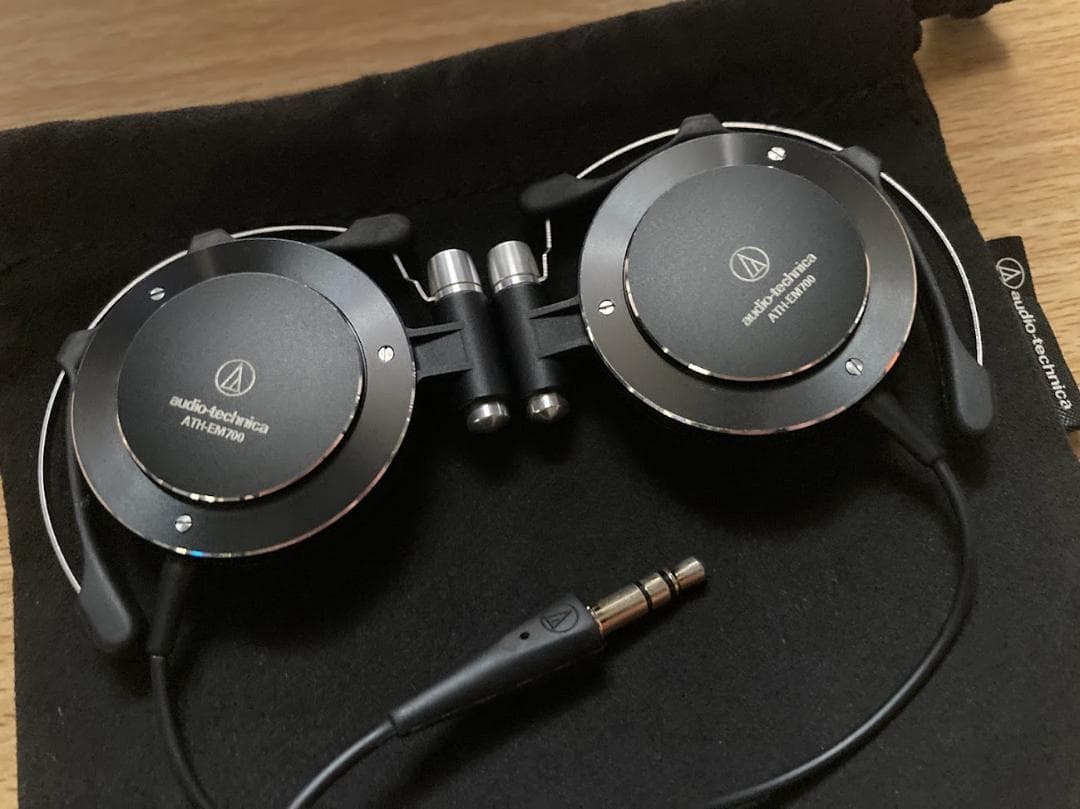 audio-technica ATH-EM700 ブラック 有線ヘッドホン