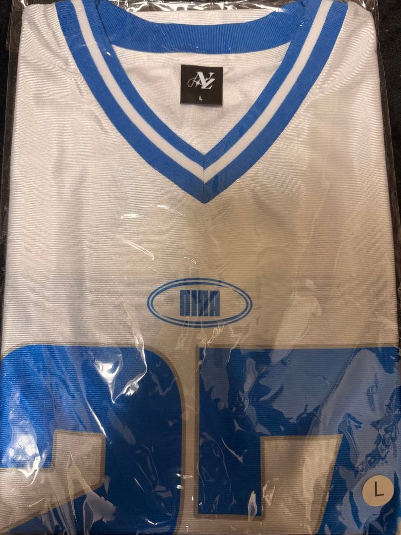 <新品未開封>NiziU ニナ NINA ユニフォーム Lサイズ