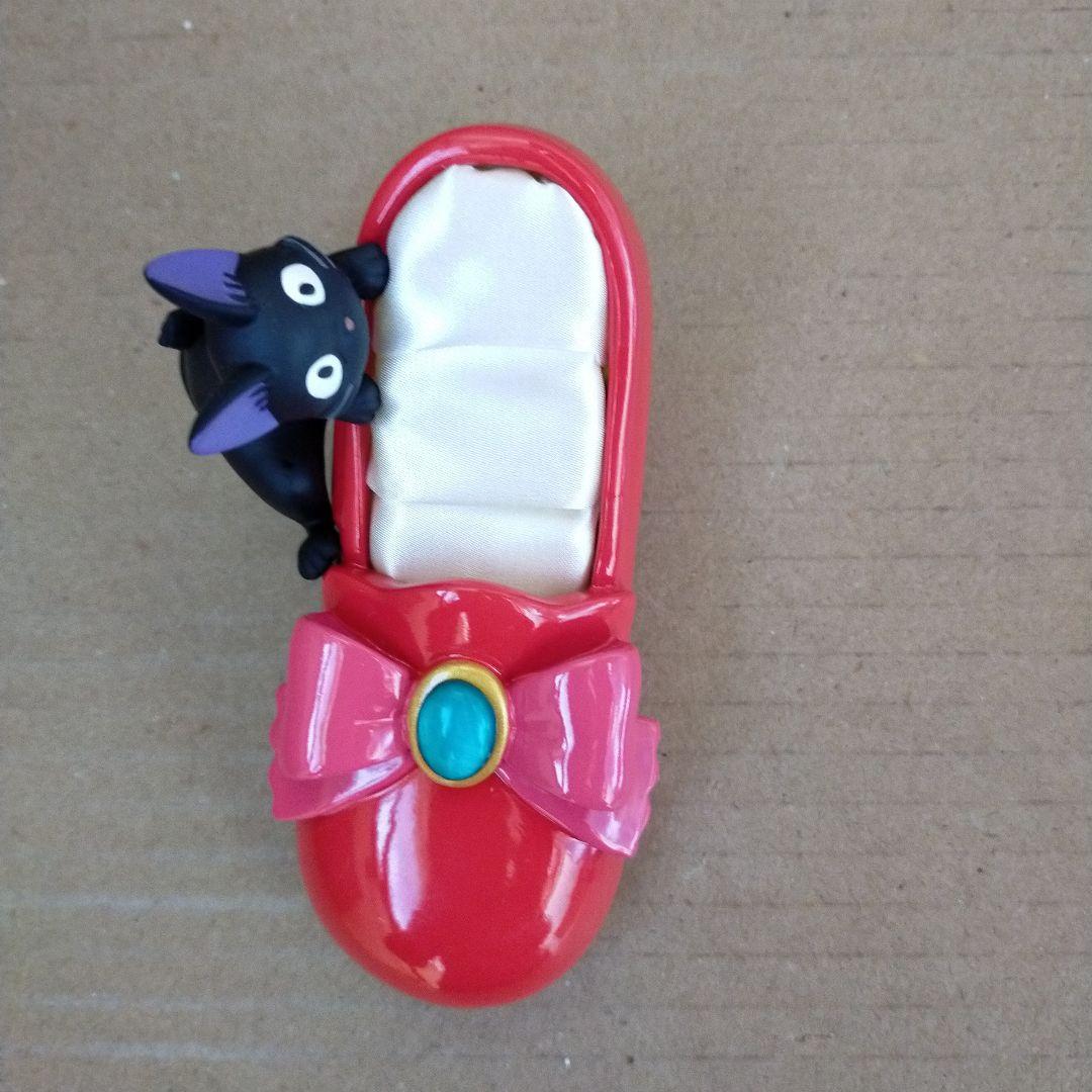 未使用 魔女の宅急便 ジジ リングスタンド キキの憧れの靴 専用箱付き