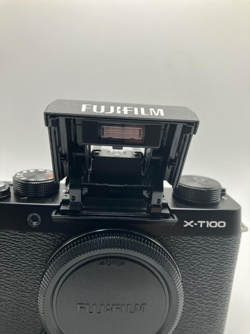 FUJIFILM X−T100 ボディのみ