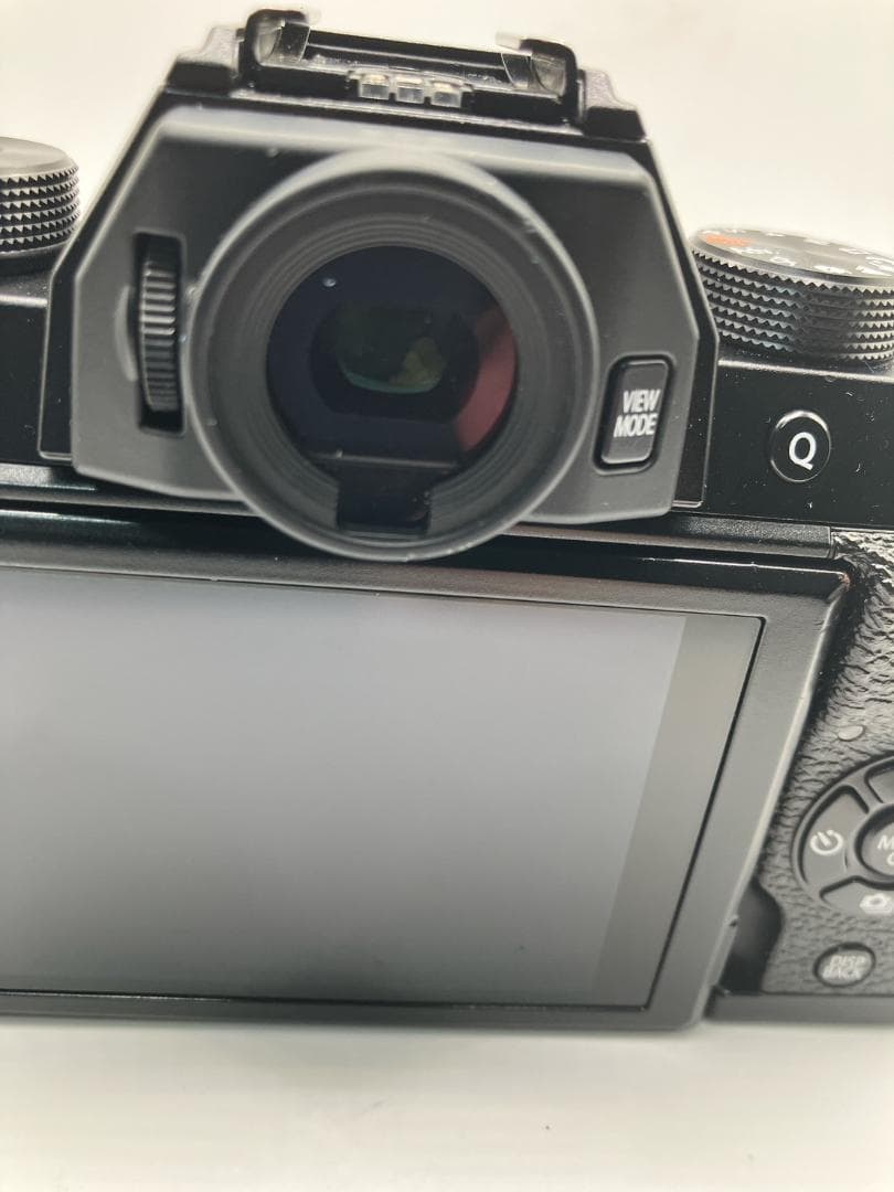 FUJIFILM X−T100 ボディのみ