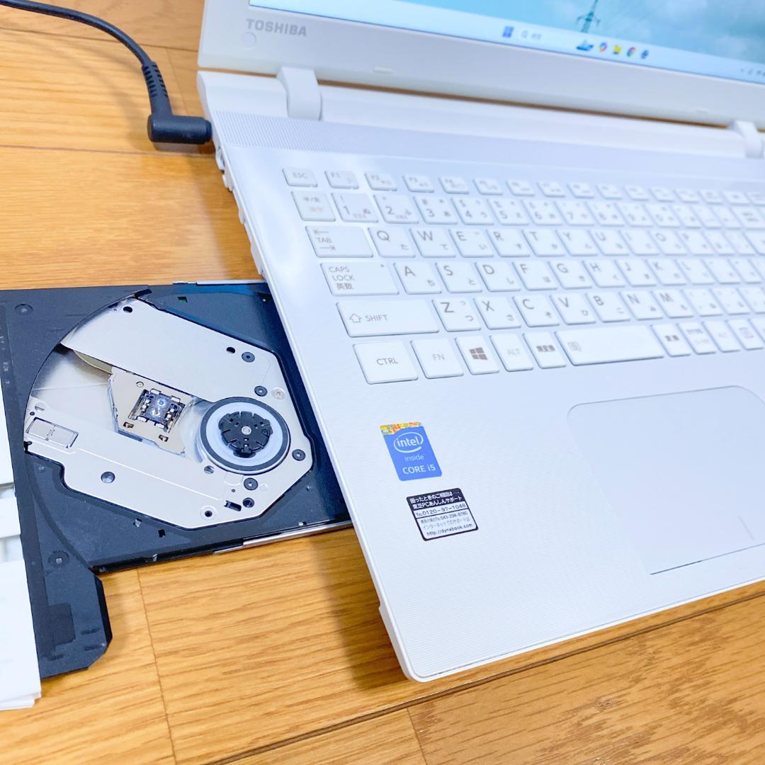 俺のグリーンカレー✨Corei5 新品SSD240メモリ8 すぐ使える東芝