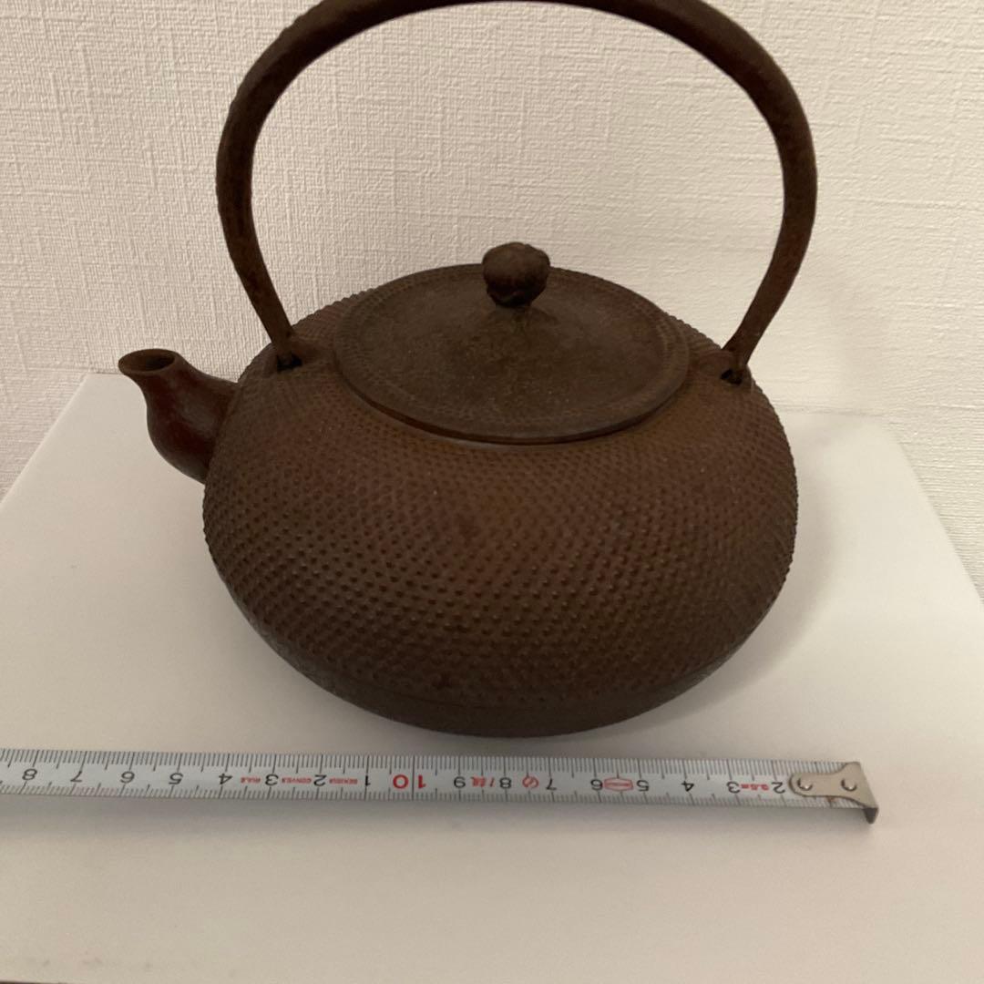 南部鉄瓶　あられ　鉄瓶