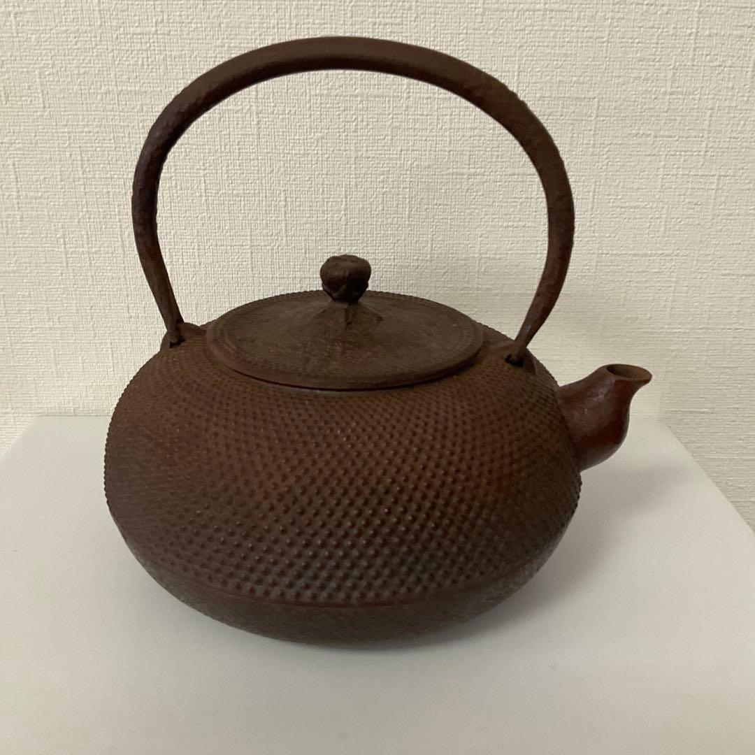 南部鉄瓶　あられ　鉄瓶