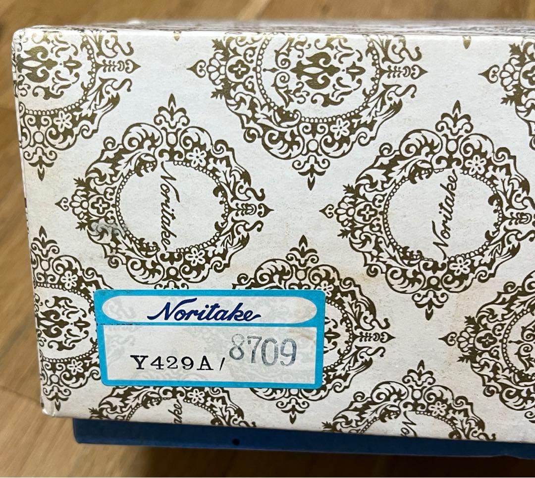 未使用品　ノリタケ カップ アンド ソーサー 5客　大皿1枚　セット