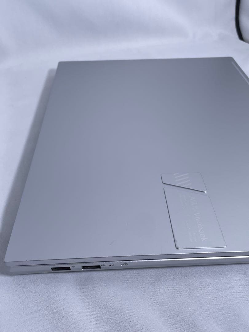 Windowsノート本体 ASUS Vivobook X7600 i7-11370H RTX3050 4K