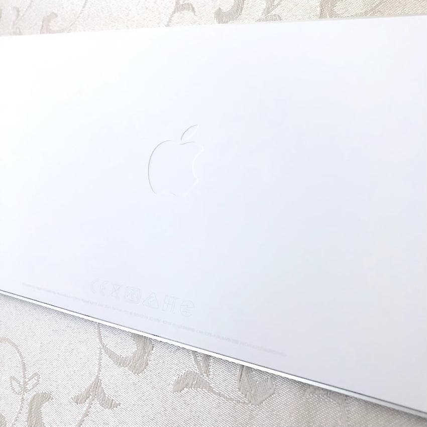 優良品｜最新モデル ｜USB-C｜Touch ID｜Magic Keyboard