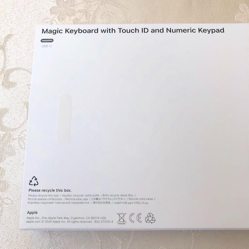 優良品｜最新モデル ｜USB-C｜Touch ID｜Magic Keyboard