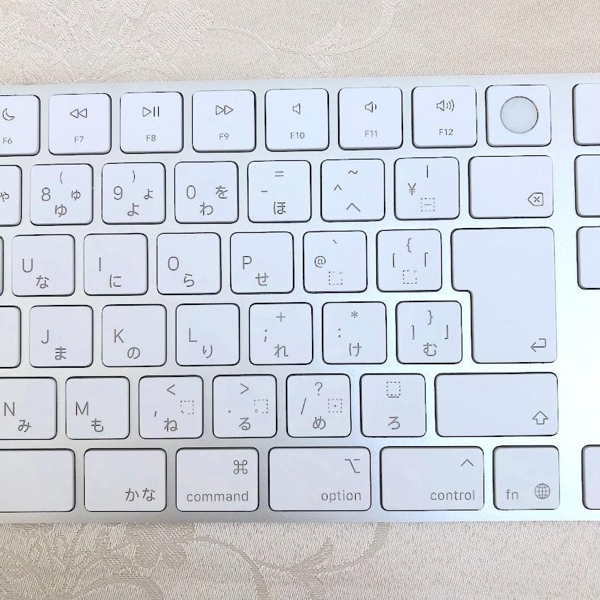 優良品｜最新モデル ｜USB-C｜Touch ID｜Magic Keyboard