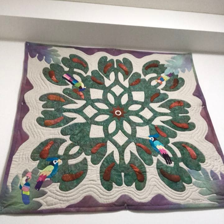 ハワイアンキルトパッチワーク タペストリー