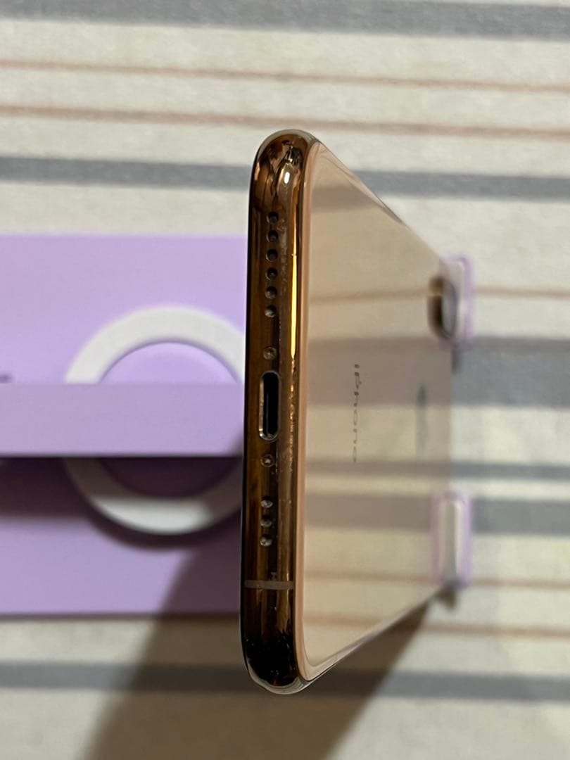 Apple iPhone XS 64GB ゴールド SIMフリー