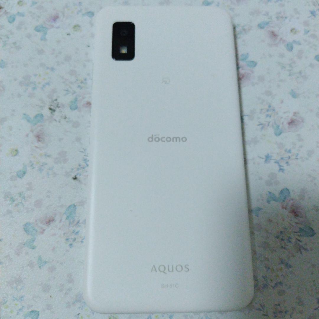 AQUOS SH -51C　AQUOSwish2 docomo スマートフォン