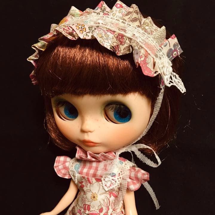 リバティプリーツエプロンワンピースセット　ピンク　リカちゃん　ブライス