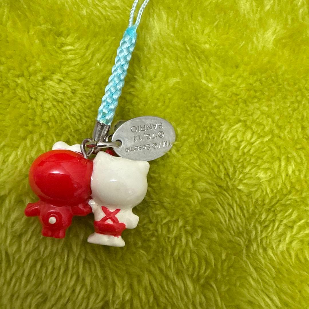 キティ　エルモ　根付け　ストラップ　USJ 限定　レア！　サンリオ