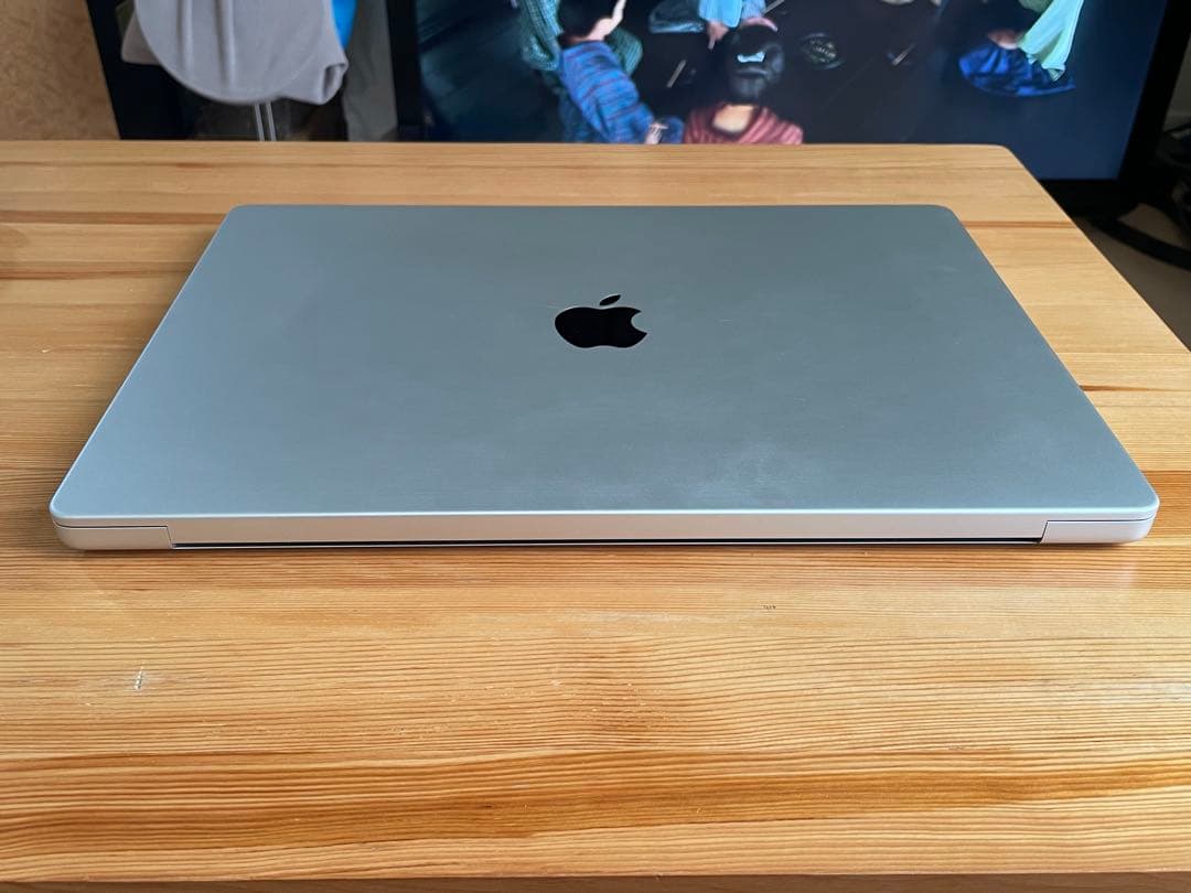 【美品】MacBook Pro M1 MAX 16inch 64gb 2TB