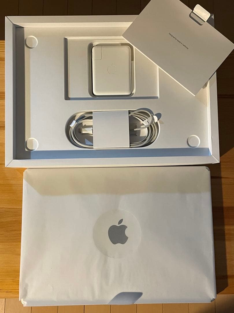 【美品】MacBook Pro M1 MAX 16inch 64gb 2TB